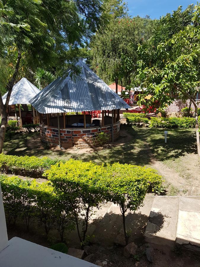 Mbeya Hotel Bagian luar foto