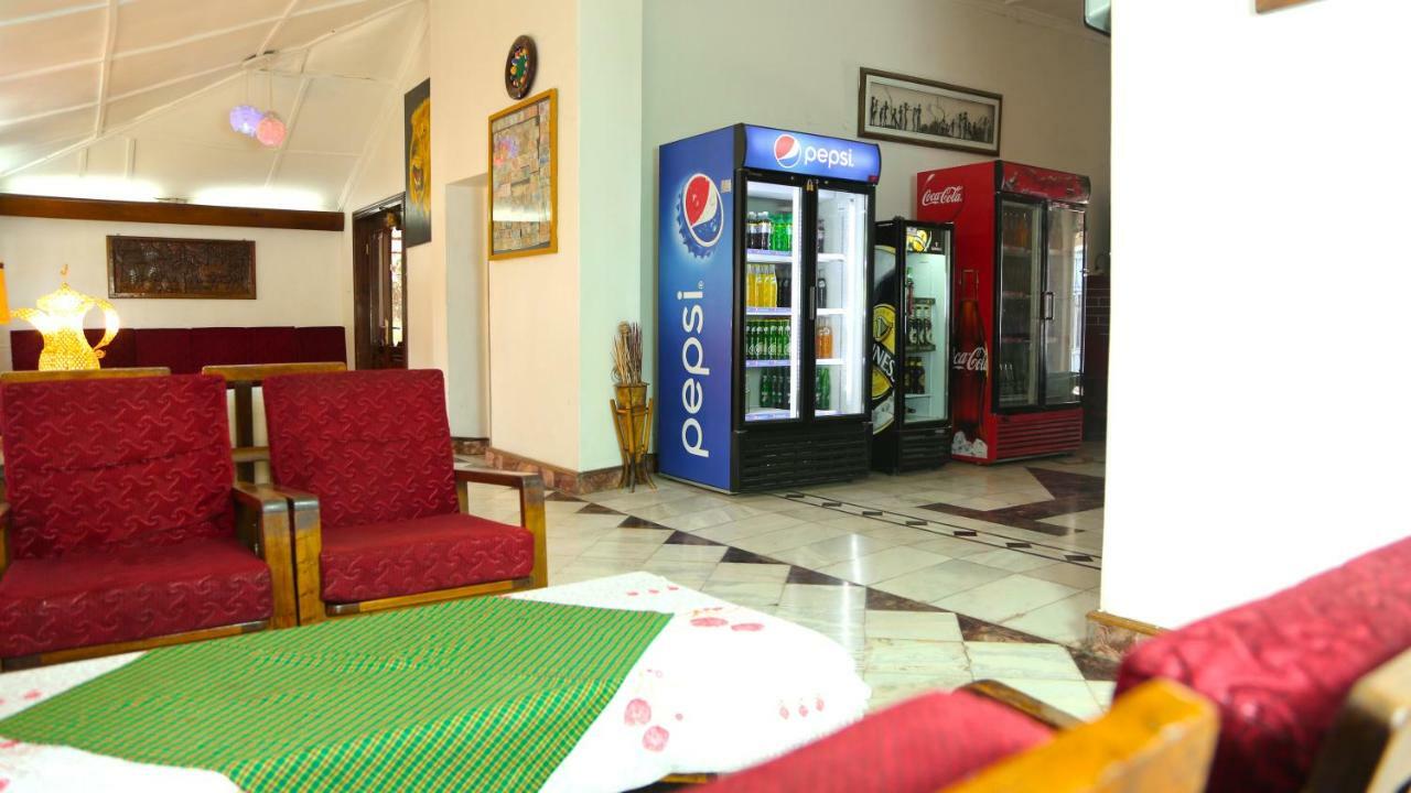 Mbeya Hotel Bagian luar foto