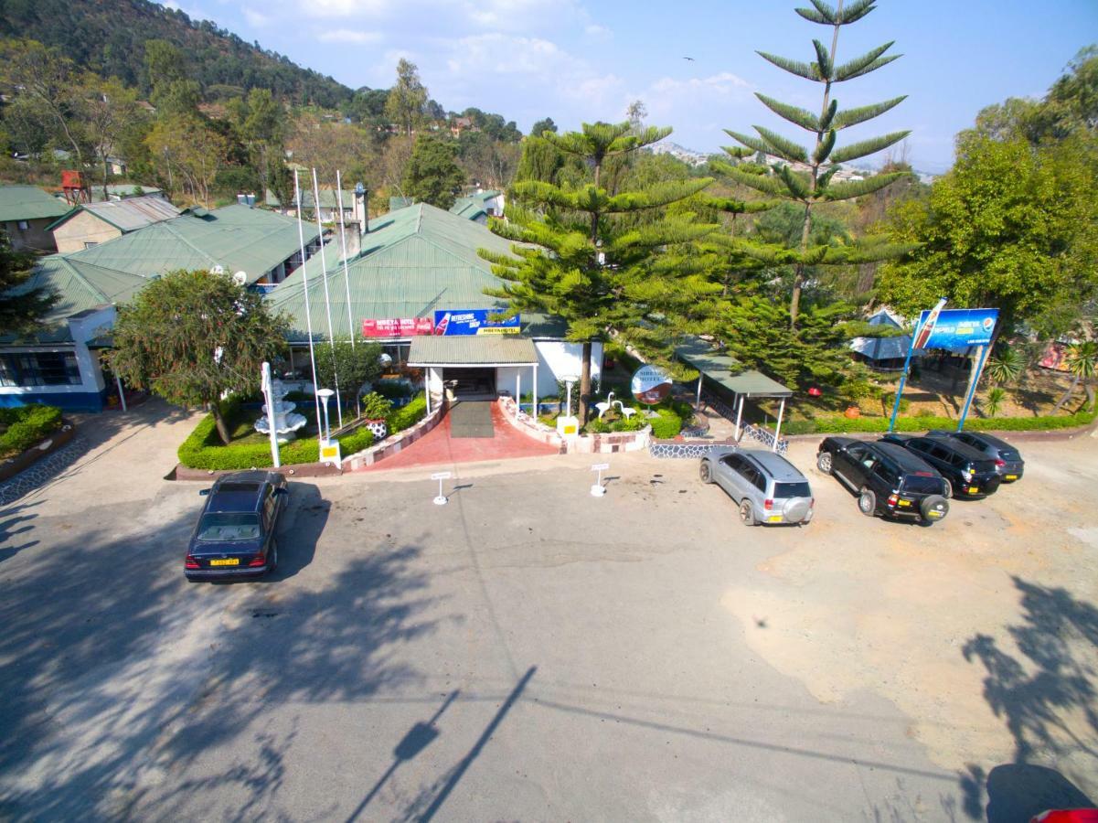Mbeya Hotel Bagian luar foto