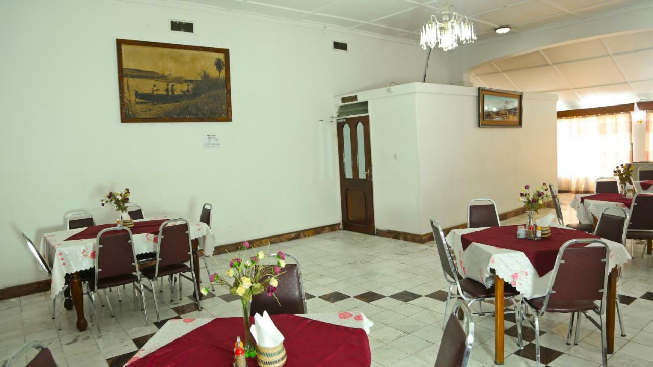 Mbeya Hotel Bagian luar foto